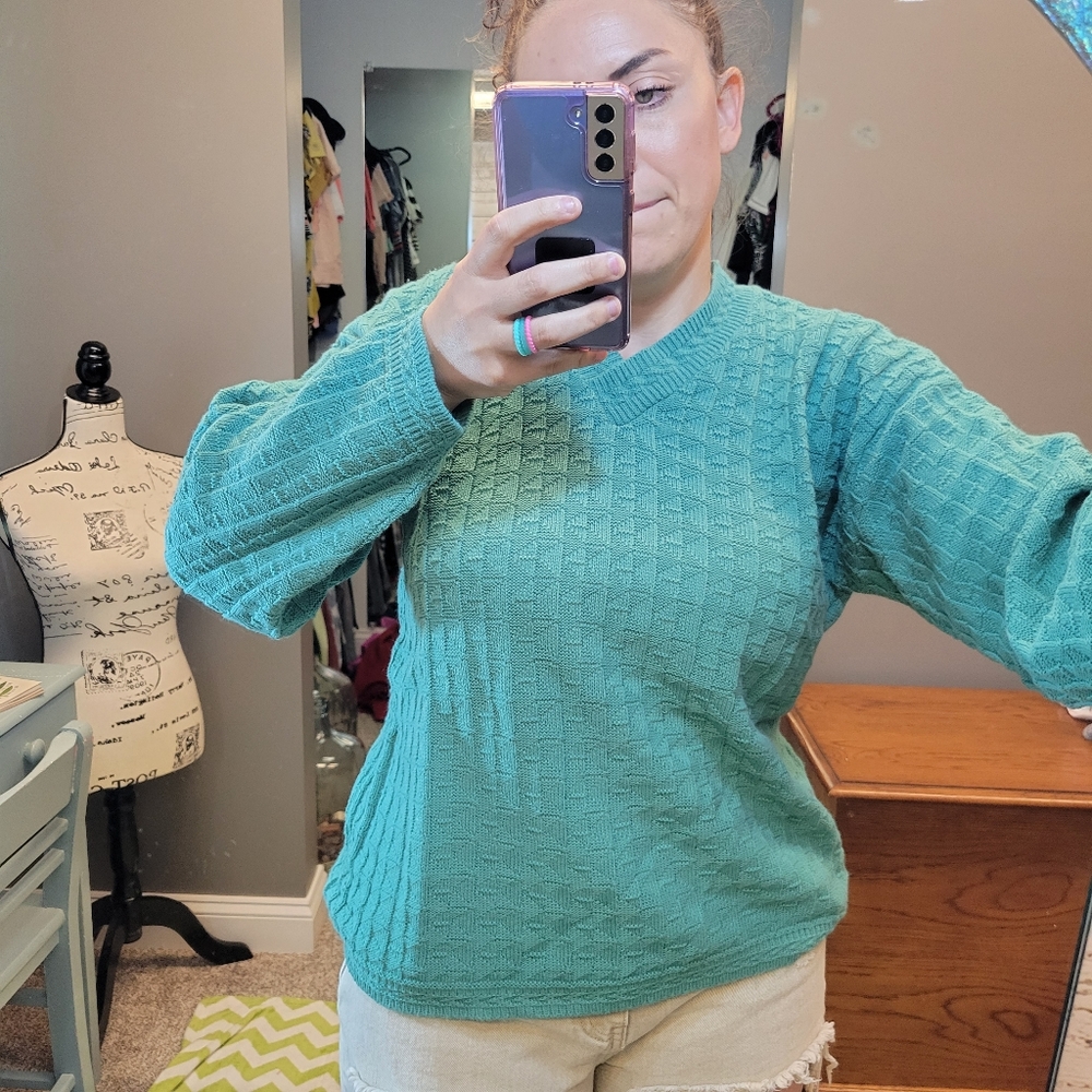 Vintage Medallion Sweater
Small